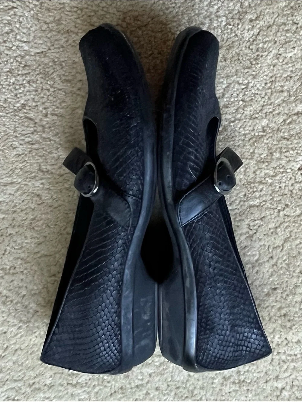 Dansko Women’s Black Leather Faux Snakeskin Mary Jane Flats - Size 40 - VGUC